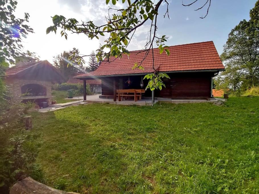 Holiday Home The Hive Slunj Exteriér fotografie